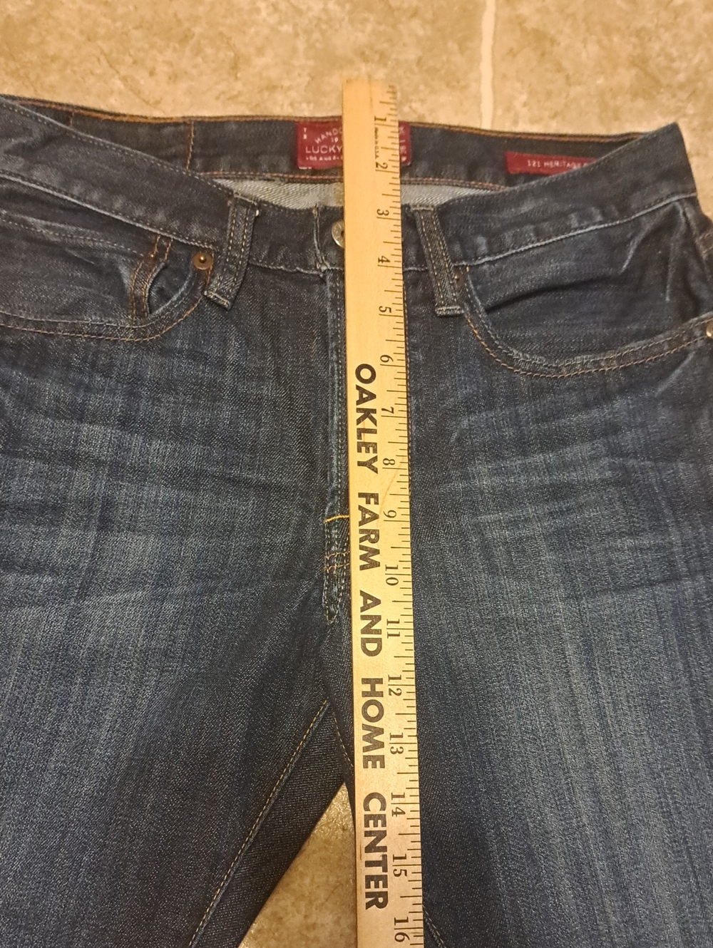 Lucky Brand Women's Slim Straight Dark Indigo Jeans. Size 28. - Picture 7 of 12